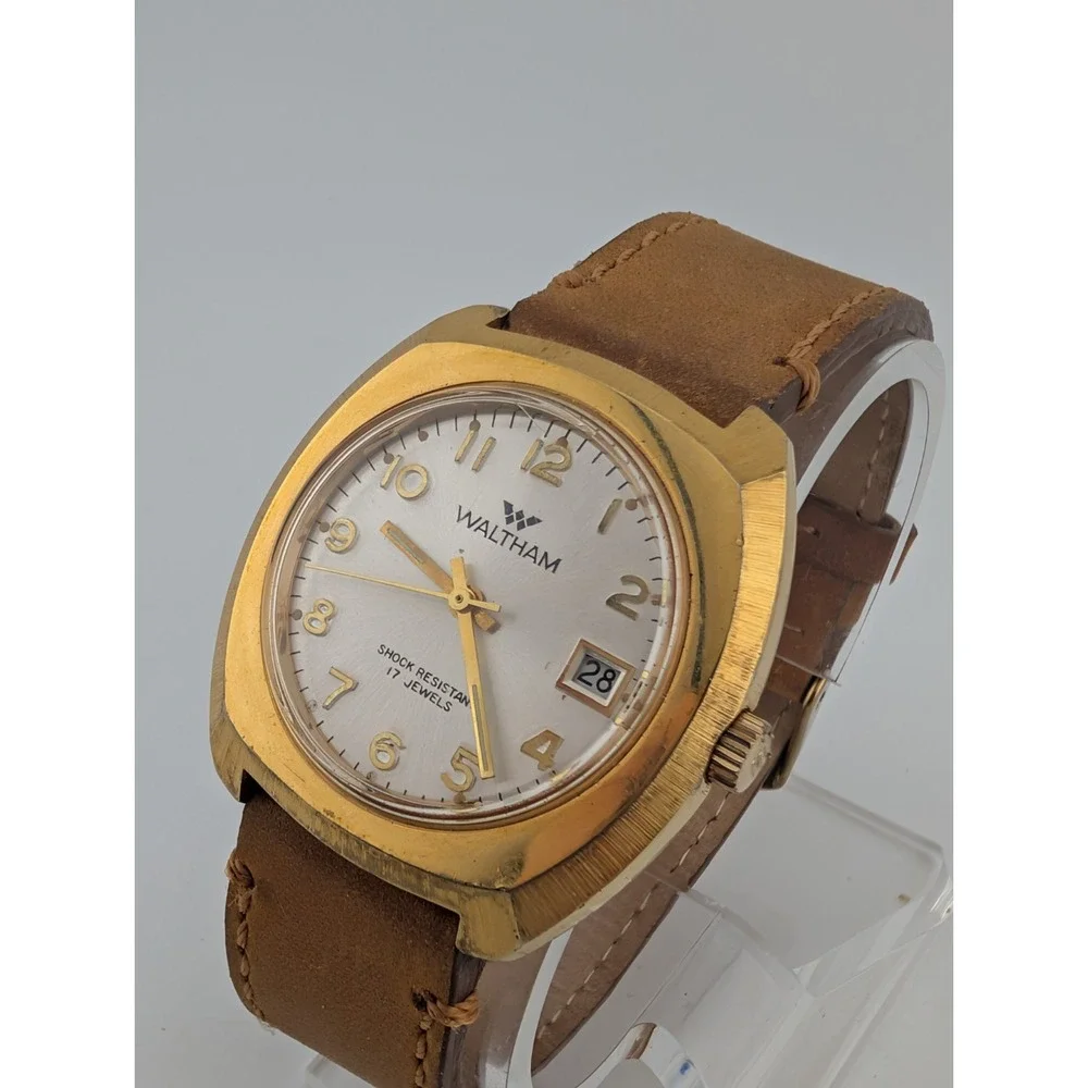 Vintage Waltham 17 Jewels Manual Wind Watch 38mm Cushion Case- Working